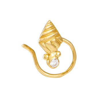 Electric 22K Yellow Gold and Diamond Nose pin