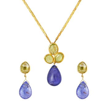 Exotic Tanzanite and Peridot 18K Gold Earrings and Pendant Set (Without Chain)