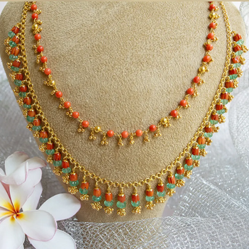 Shop Tulip Coral Emerald Bead Gold Necklace Online at Gehna