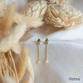 Alluring 18K Gold Danglers with Emerald, Diamond and Pearl