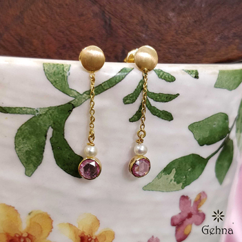 Elegant Pink Sapphire and 18K Gold Earrings