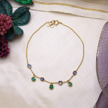 Contemporary Emerald and Blue Sapphire 18K Gold Bracelet (7 inches)