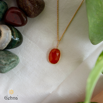 Radiant Carnelian 18K Gold Charm Pendant (without chain)
