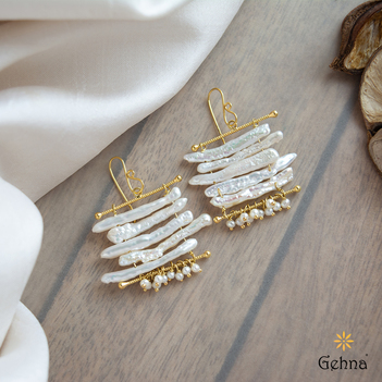 Artistic Baroque Pearl 18K Gold Earrings 