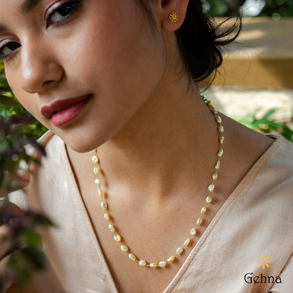 Victoria Pearl Gold Necklace – Mannaz Designs